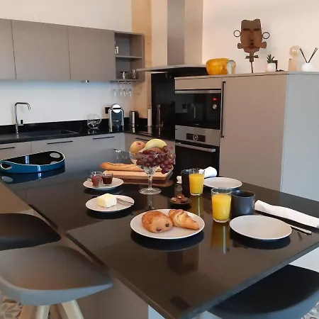 Bed & Breakfast Chateau Croix De Labrie