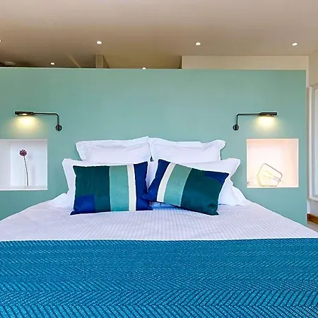 Chateau Croix De Labrie 3*