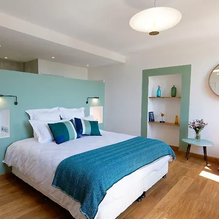 Chateau Croix De Labrie Bed & Breakfast 3*