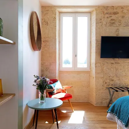 Chateau Croix De Labrie 3*